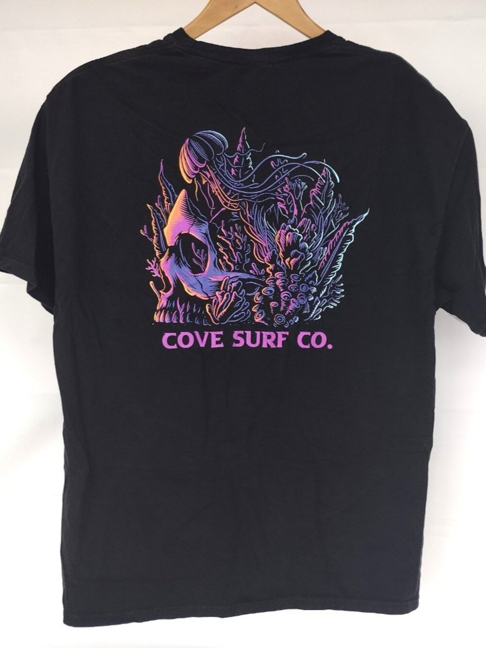 Cove Surf Co Men's XL Black Purple Graphic Jellyfish Ocean